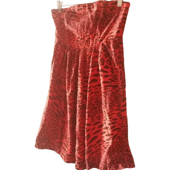 Women's S eight sixty Animal Halter Top - Picture 13 of 13